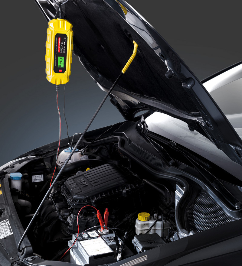 Cargador de batería de coche con 4 modos, cargador de batería de 24 V/12 V,  cargador de batería LCD 4A/8A que cambia automáticamente de carga rápida a