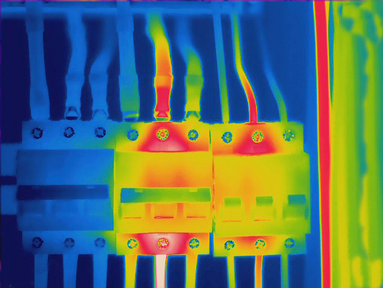 Termografía con la cámara térmica IC200 de Trotec